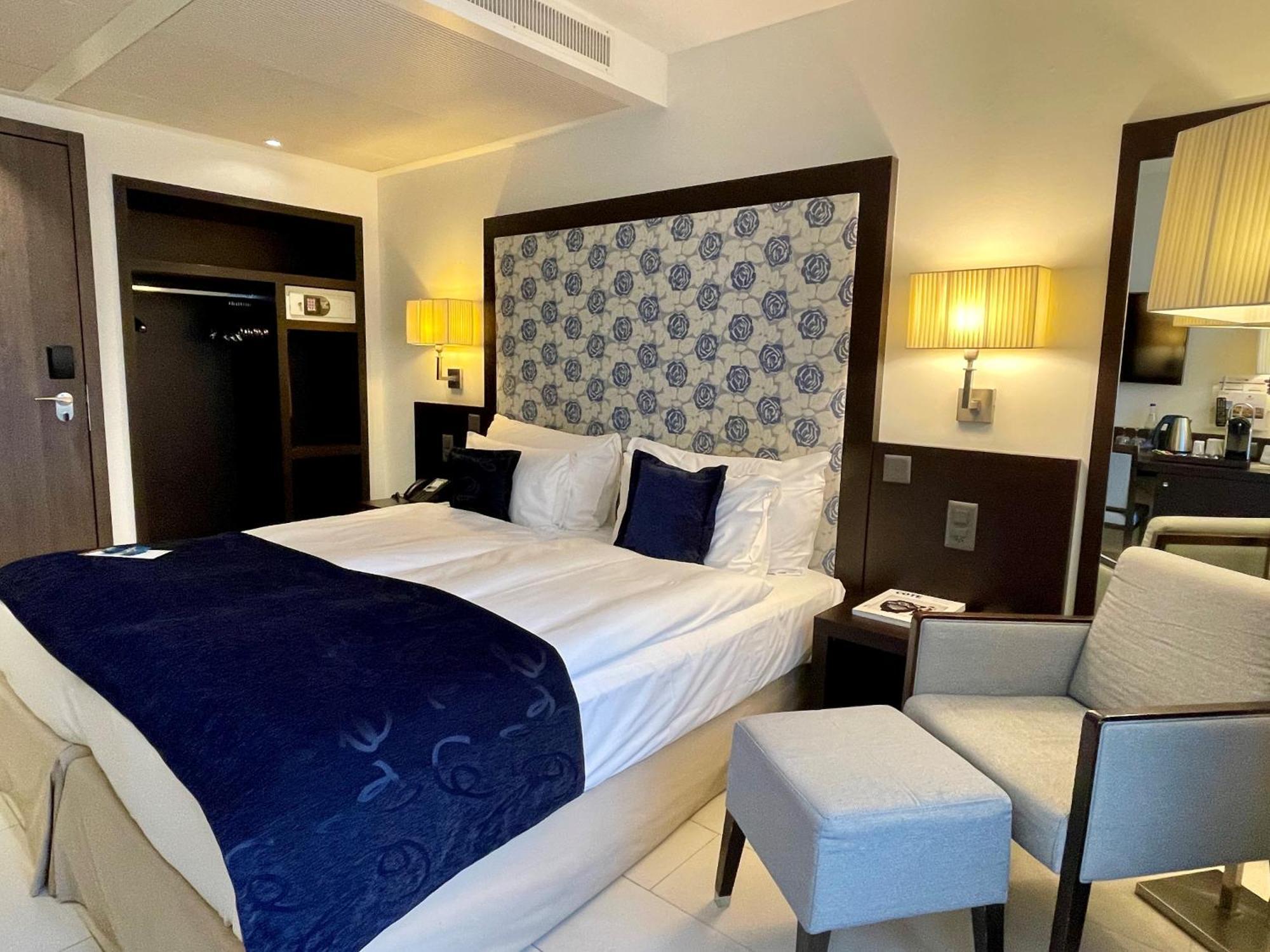 Hotel Beaulac Neuchatel Luaran gambar