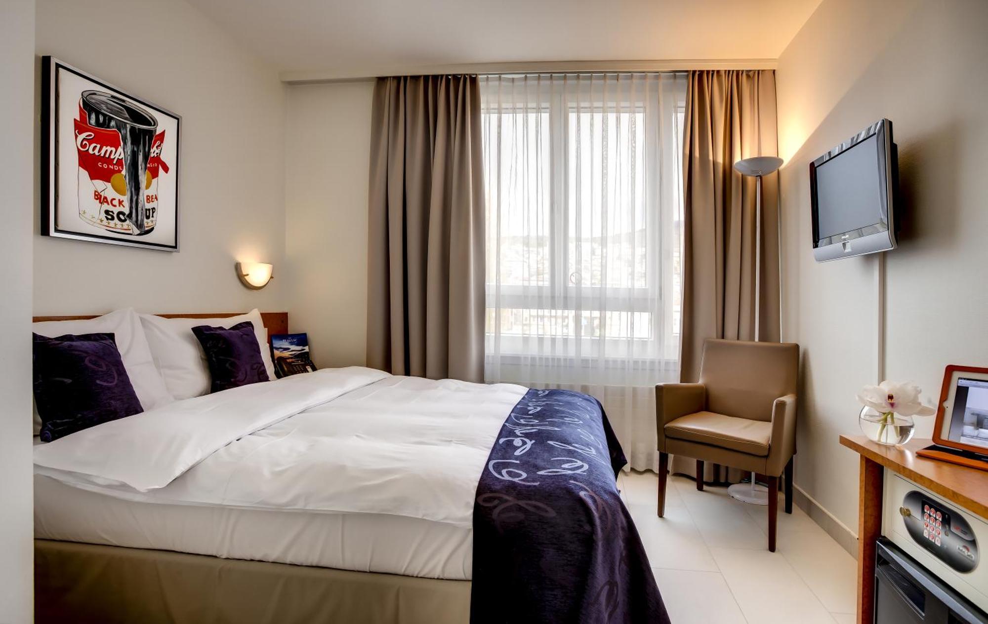 Hotel Beaulac Neuchatel Bilik gambar